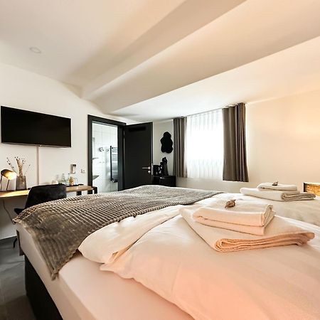 Si-View Doppelzimmer Zimmer 10 - Hotel Siegen Bagian luar foto